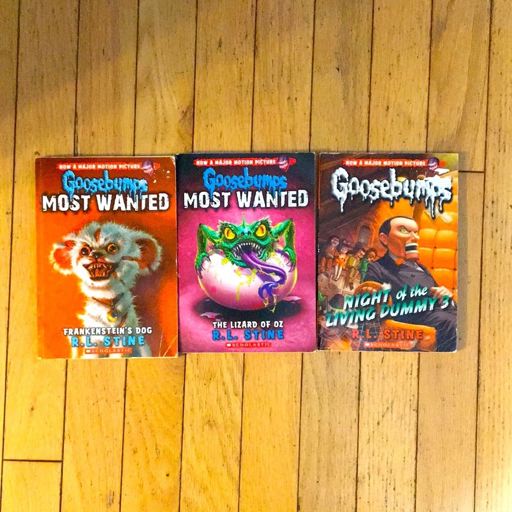 3 Pack of RL Stine’s Goosebumps books GUC Good Condition